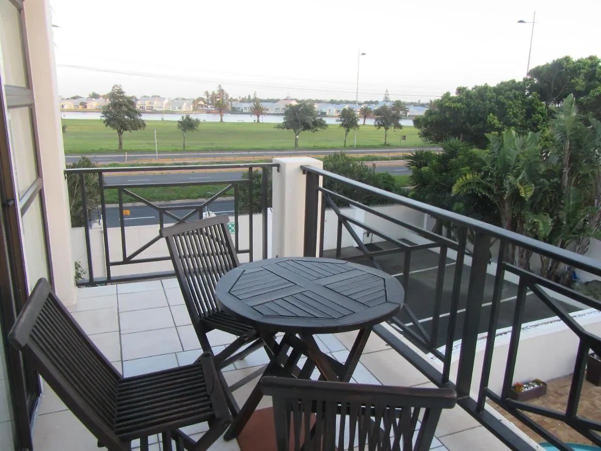Woodbridge Lodge Le Cap 3*,