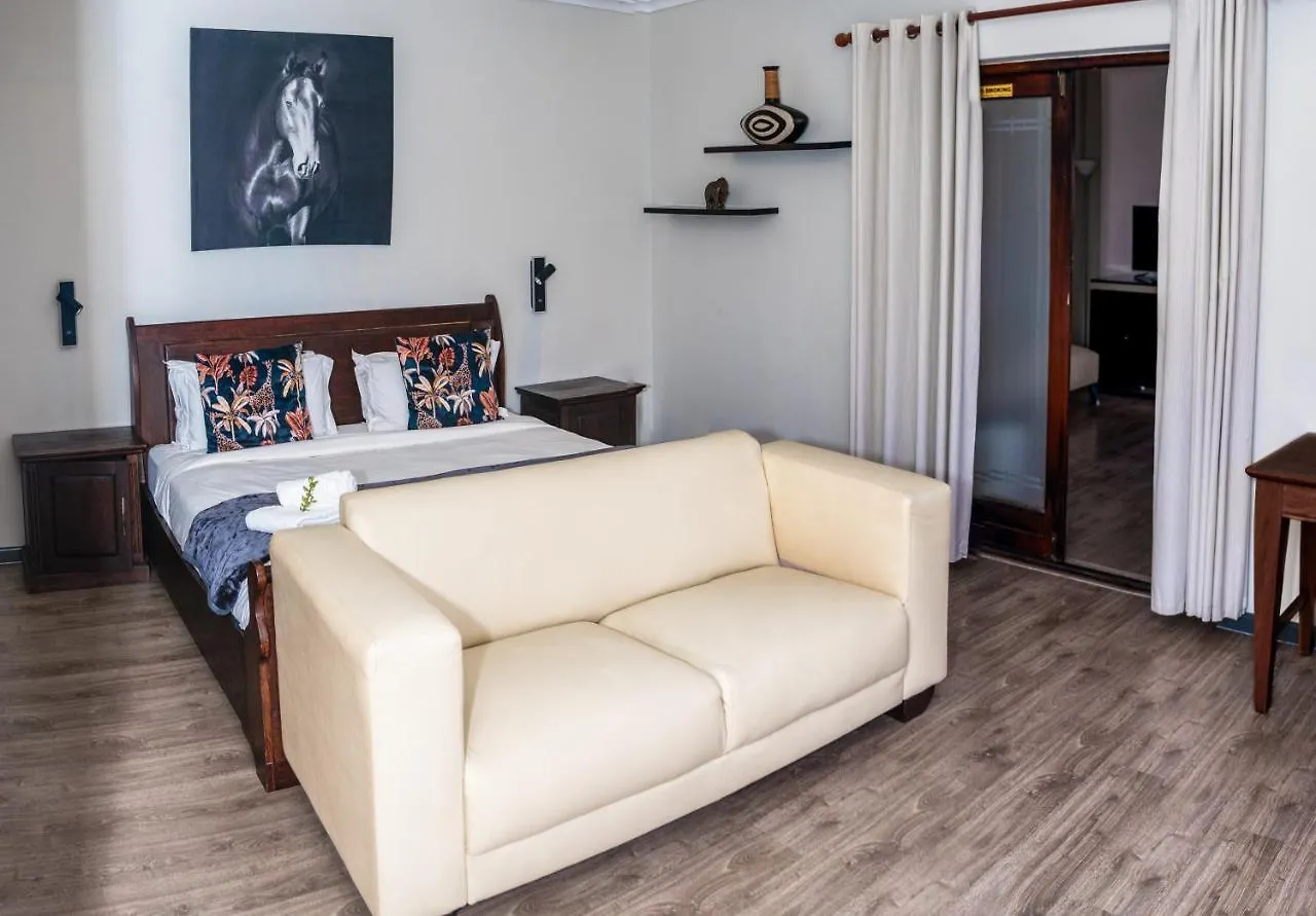 Woodbridge Lodge Cape Town