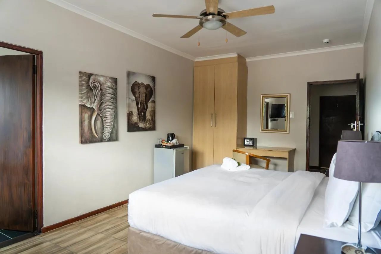 *** Bed & Breakfast Woodbridge Lodge Cape Town South Africa
